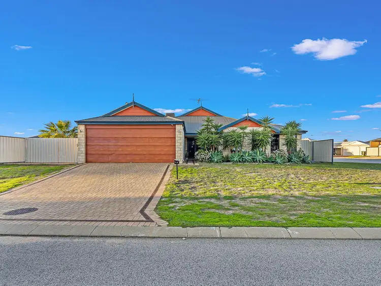 14 Camden Way, Meadow Springs WA 6210