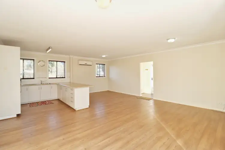 Third view of Homely house listing, 1/11 Preston Street, Canowindra NSW 2804