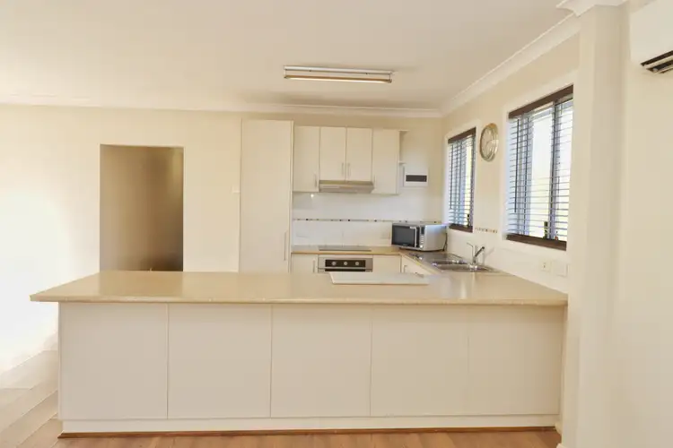 Sixth view of Homely house listing, 1/11 Preston Street, Canowindra NSW 2804