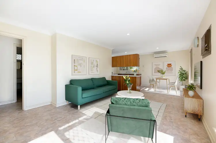 Third view of Homely semi-detached listing, 277A Spearwood Avenue, Spearwood WA 6163