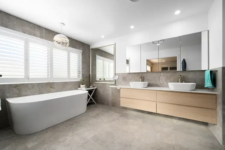 Second view of Homely house listing, 28 King Arthurs Court, Sovereign Islands QLD 4216