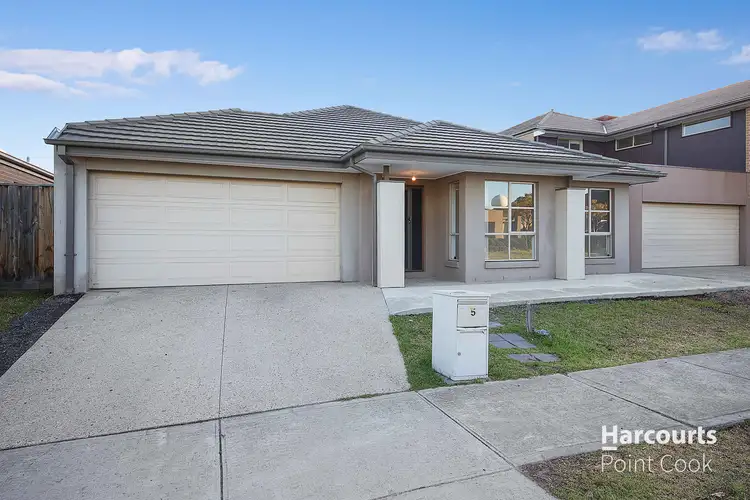 Second view of Homely house listing, 5 Diadem Way, Williams Landing VIC 3027