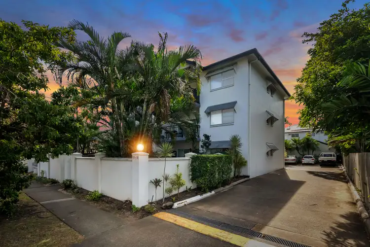 4/152-154 Mcleod Street, Cairns North QLD 4870