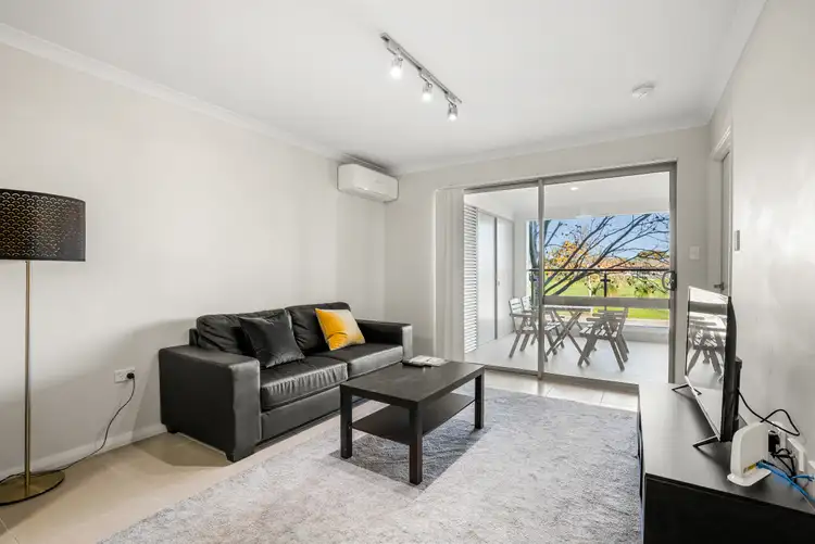 9/18 Westralia Gardens, Rockingham WA 6168