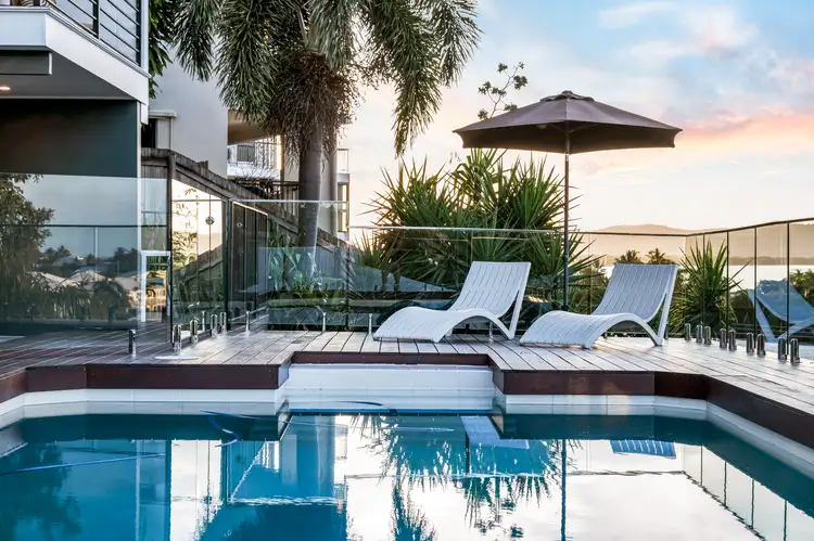 25 Gilbert Crescent, Castle Hill QLD 4810