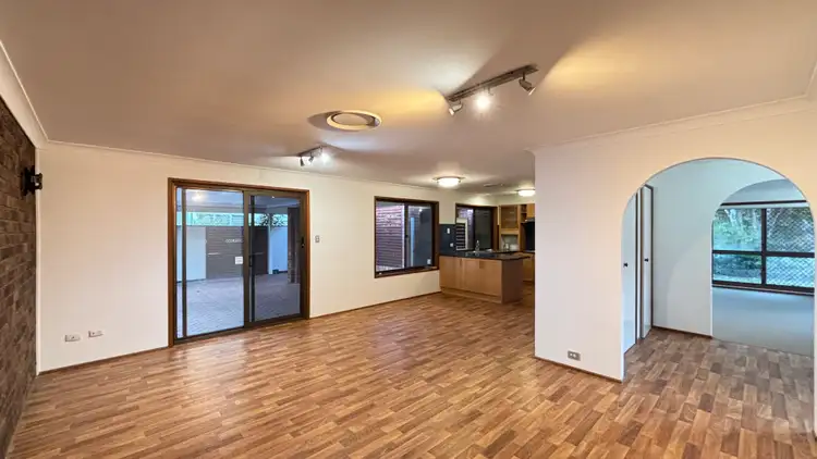 22 Grosmont Street, Carindale QLD 4152
