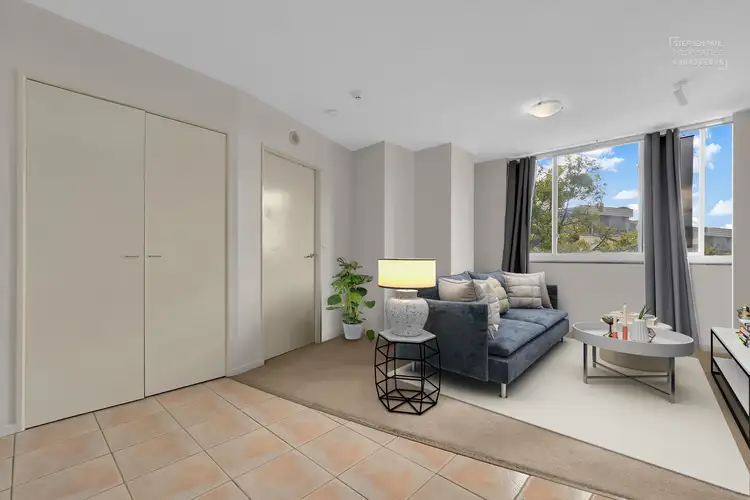 Third view of Homely unit listing, 1E/119 Leichhardt Street, Spring Hill QLD 4000