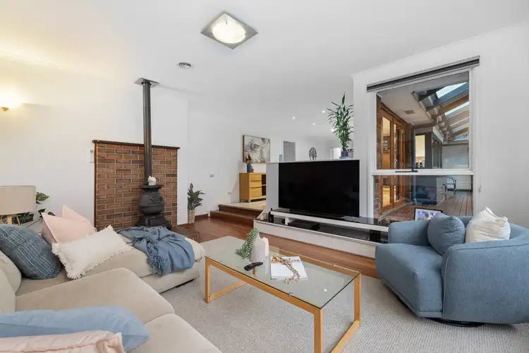 Second view of Homely house listing, 10 Taverner Court, Scoresby VIC 3179