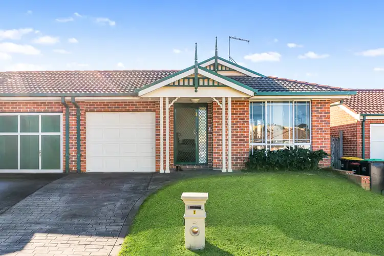 7 Harrier Avenue, Green Valley NSW 2168