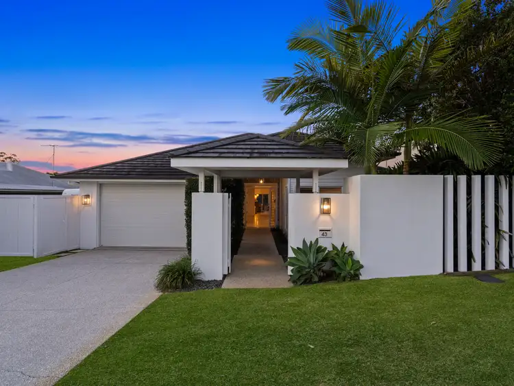 43 McCurley Street, Wynnum West QLD 4178