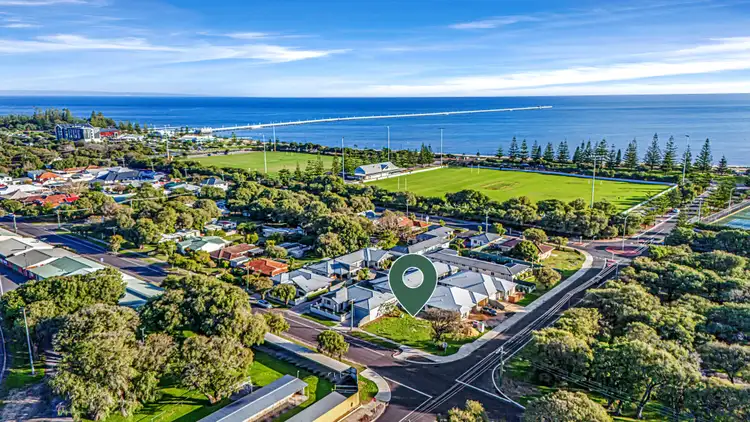 10 Carey Street, Busselton WA 6280