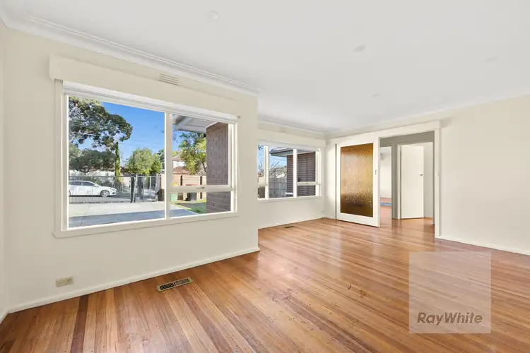 Second view of Homely house listing, 50 Dunvegan Crescent, Macleod VIC 3085