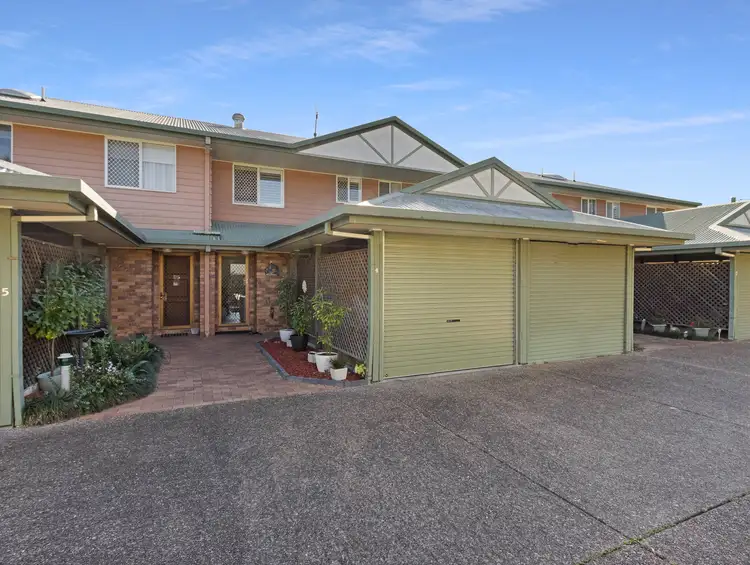 Second view of Homely unit listing, 4/19 Zephyr Street, Scarness QLD 4655