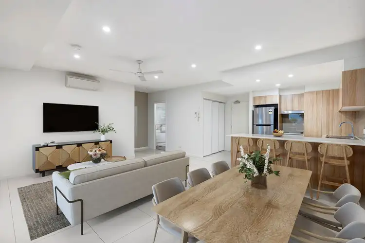 Fifth view of Homely apartment listing, 2/11 Lindwall Street, Upper Mount Gravatt QLD 4122