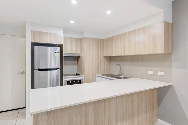 Seventh view of Homely apartment listing, 2/11 Lindwall Street, Upper Mount Gravatt QLD 4122