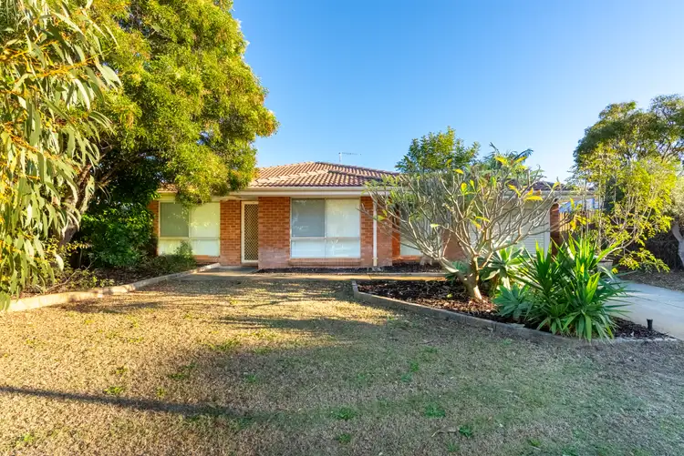 26 Endeavour Drive, Port Kennedy WA 6172