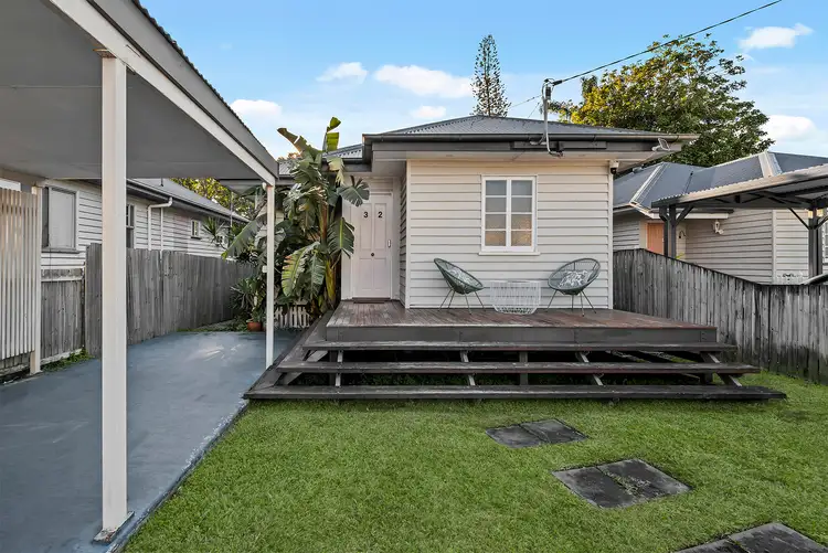 32 Parker Avenue