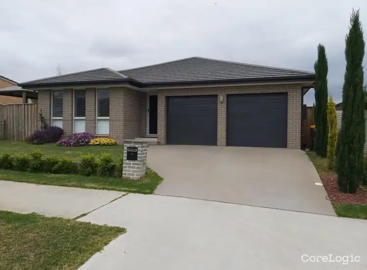 11 Elizabeth Mcrae Avenue, Minto NSW 2566