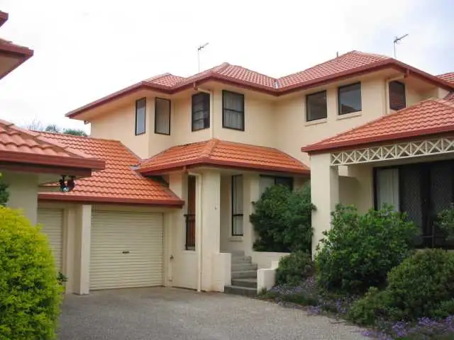 2/11 Townsend Road, Buderim QLD 4556