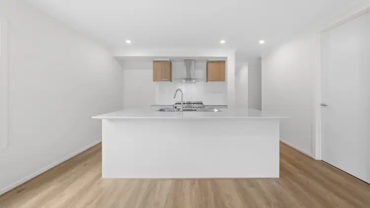 10 Twyford Street, Mickleham VIC 3064