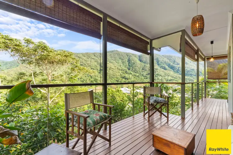 10 Stack Close, Redlynch QLD 4870