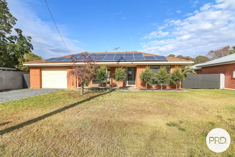 76 Russell Street, Howlong NSW 2643