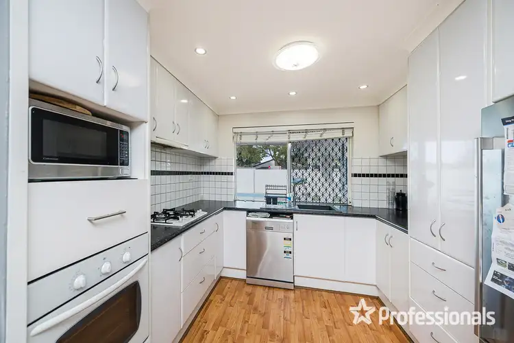 15 Hampstead Court, Kingsley WA 6026