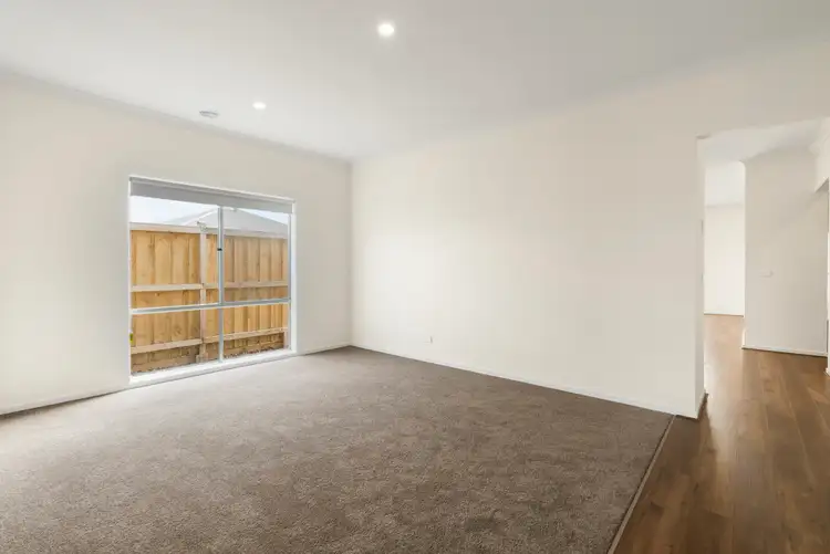 Fifth view of Homely house listing, 5 Shirley Street, Sunbury VIC 3429
