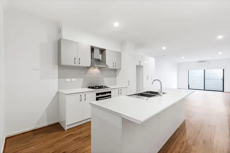 Fourth view of Homely house listing, 15 Scotland Circuit, Cranbourne West VIC 3977