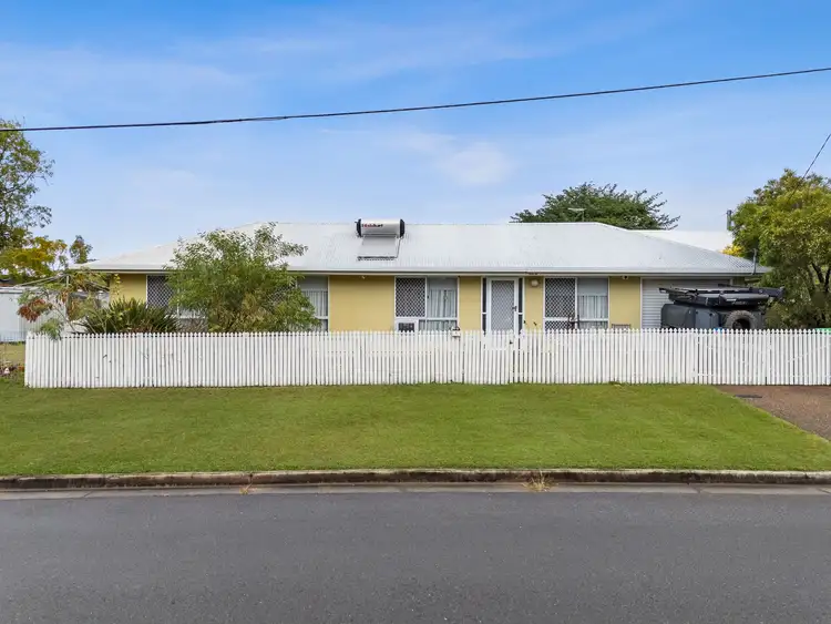 1 Simpson Street, North Ipswich QLD 4305