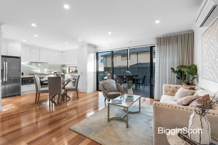 16B Botanic Drive, Glen Waverley VIC 3150