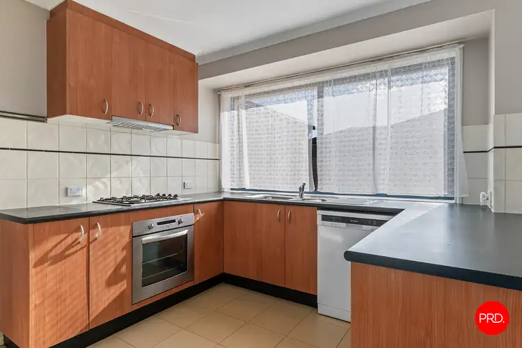 Fifth view of Homely house listing, 1 Ombana Court, Ascot VIC 3551