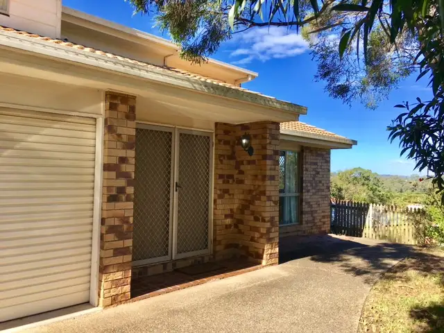 3 Accrington Street, Chapel Hill QLD 4069