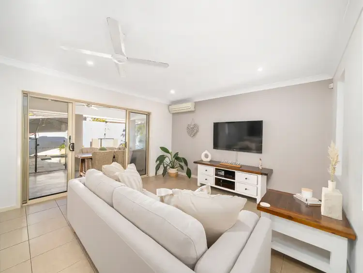 Fifth view of Homely house listing, 6 Baybreeze Crescent, Murrumba Downs QLD 4503