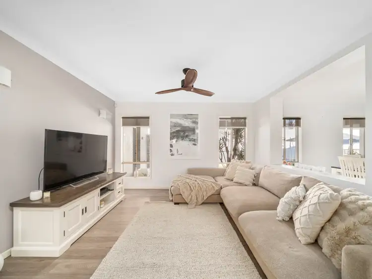 Sixth view of Homely house listing, 6 Baybreeze Crescent, Murrumba Downs QLD 4503