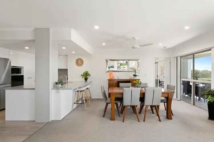 23 Cotton Tree Parade