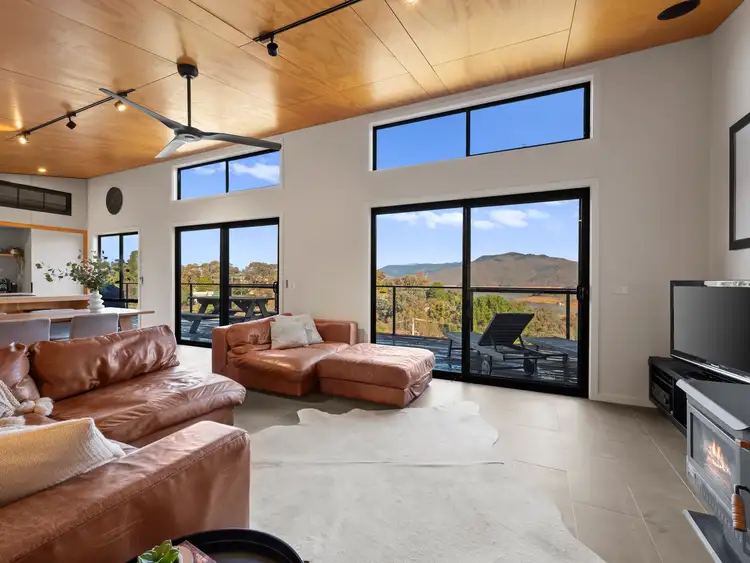 75 Harbour Line Drive, Mountain Bay VIC 3723