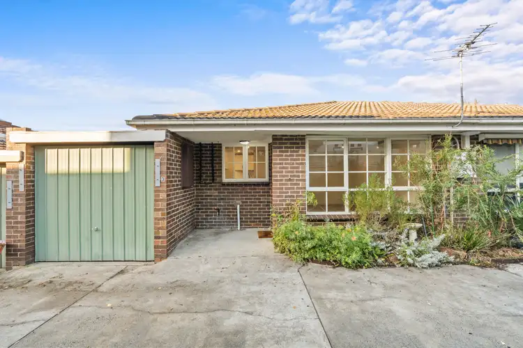Main view of Homely unit listing, 3/9 Albert Street, Mordialloc VIC 3195