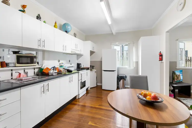 Fourth view of Homely block of units listing, 4 Vernon Street, Clontarf QLD 4019