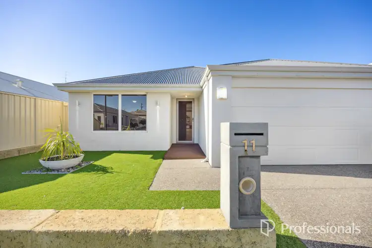 11 Coppin Place, Australind WA 6233