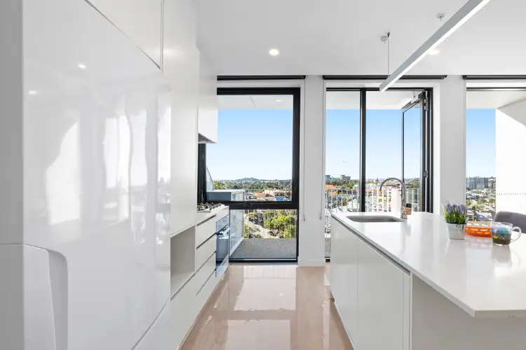 Fourth view of Homely apartment listing, 1012/477 Boundary Street, Spring Hill QLD 4000