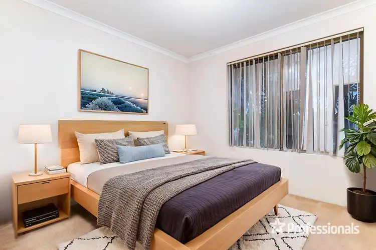 Seventh view of Homely house listing, 5 Bullfinch Way, Ballajura WA 6066