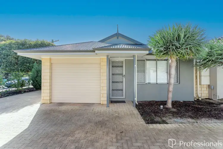 1/20 Gladstone Road, Armadale WA 6112
