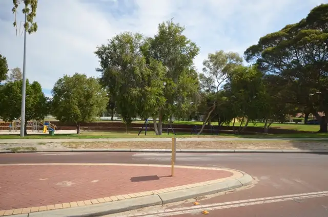 Fifth view of Homely house listing, 2/127 Kooyong Rd, Rivervale WA 6103
