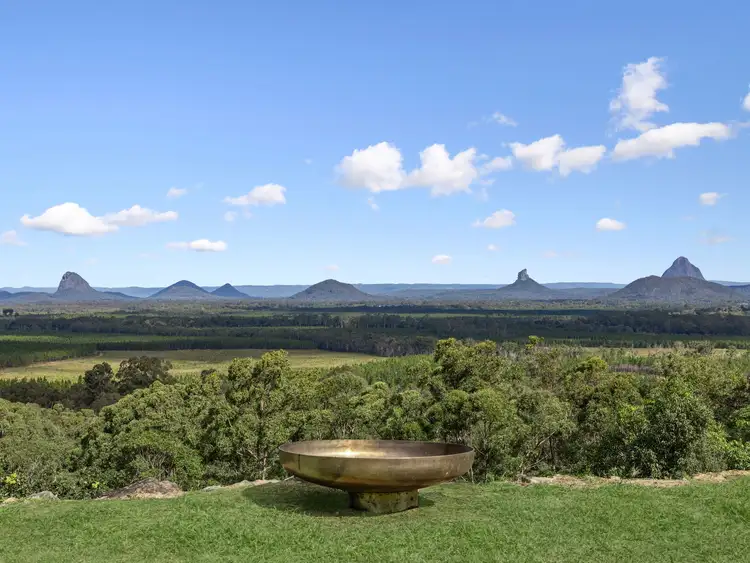 302 Hapgood Road, Landsborough QLD 4550