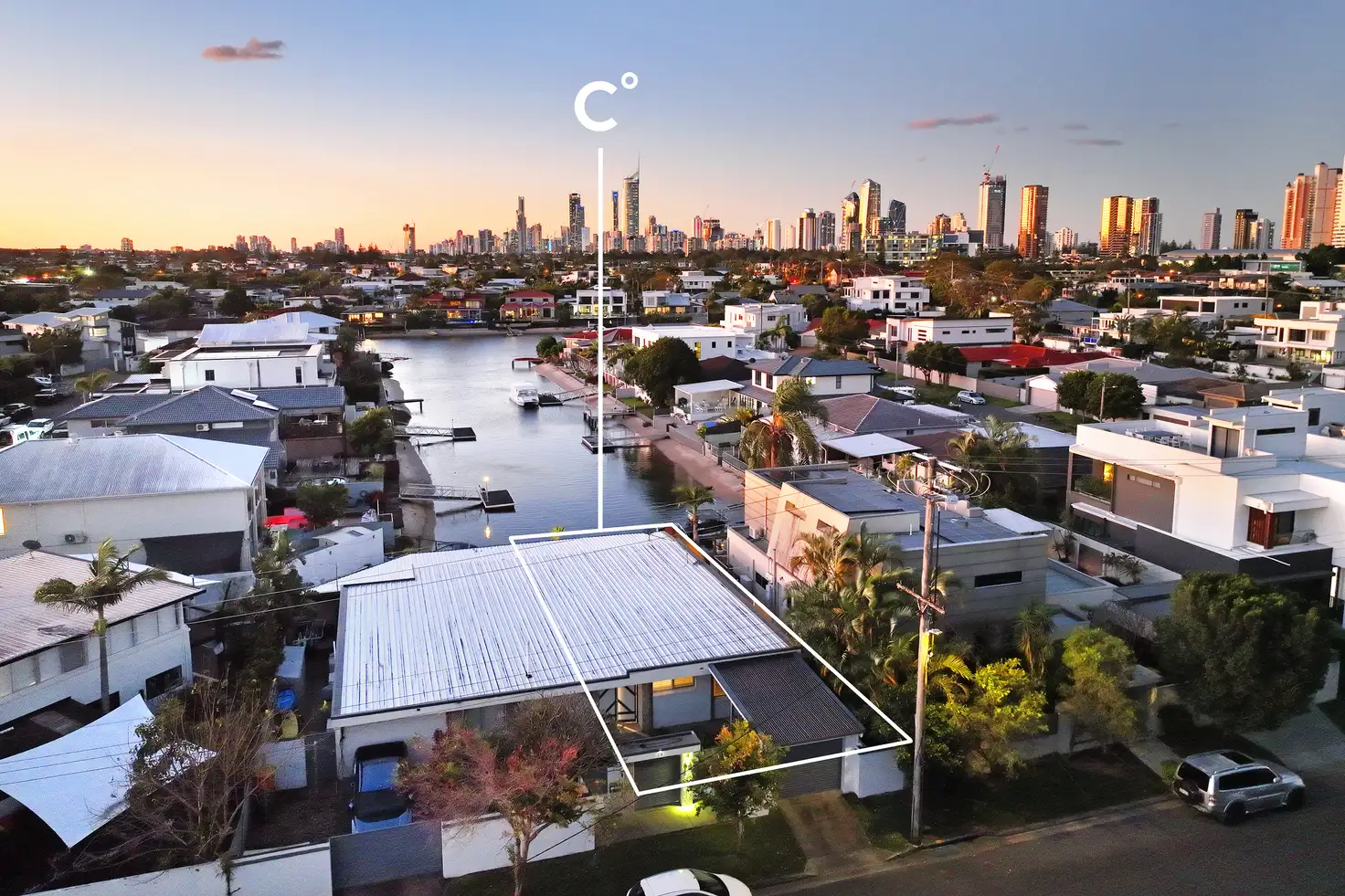 Main view of Homely semi-detached listing, 2/29 Merrimac Boulevard, Broadbeach Waters QLD 4218