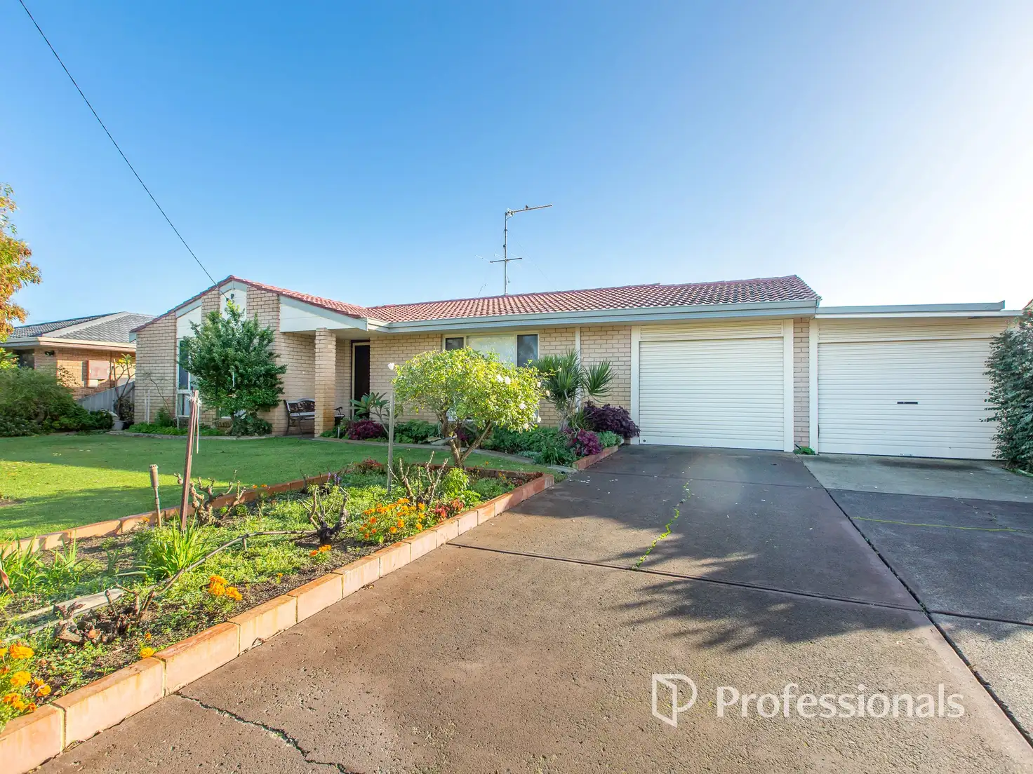 Main view of Homely house listing, 8 Cannon Place, South Bunbury WA 6230