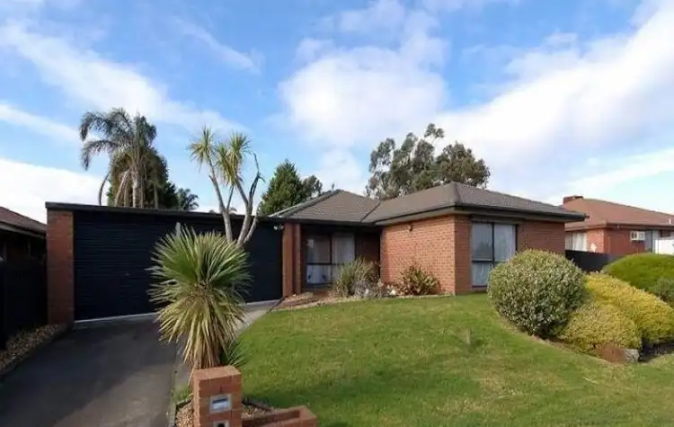 4 Brunel Court, Hampton Park VIC 3976
