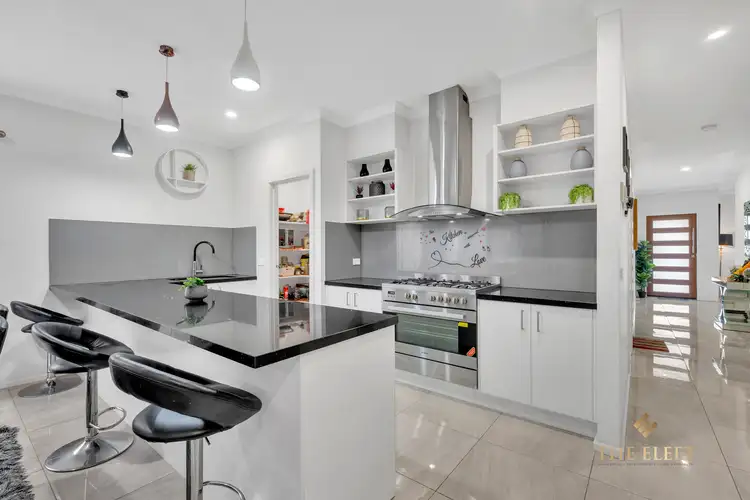 9 Ortiz Avenue, Tarneit VIC 3029