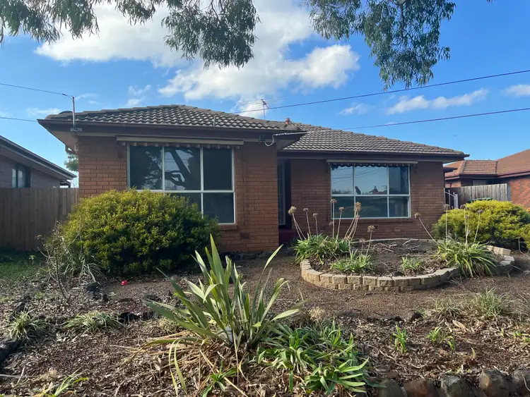12 Glamorgan Avenue, Werribee VIC 3030